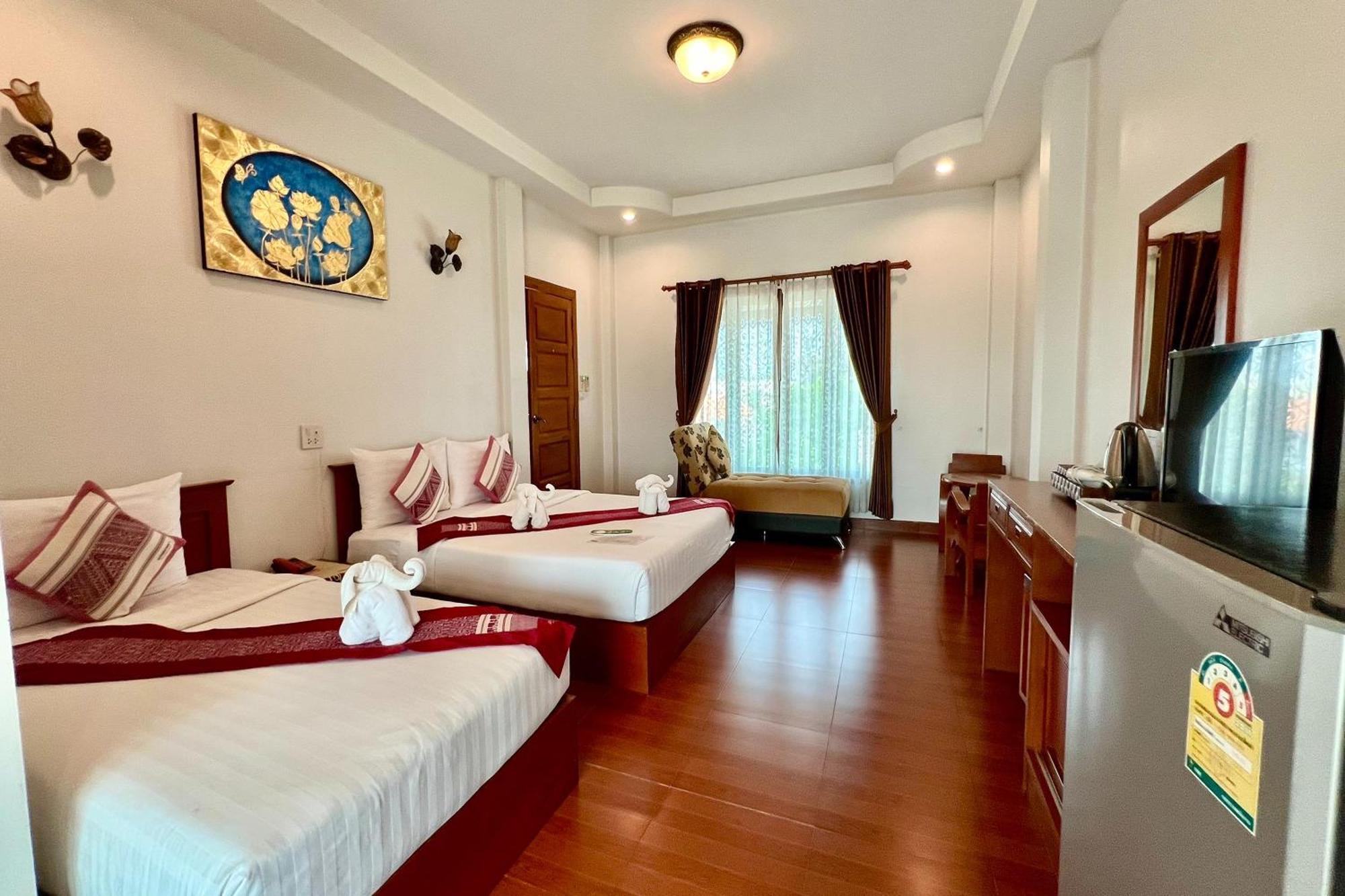 Sawadeelanna Hotel 난 외부 사진