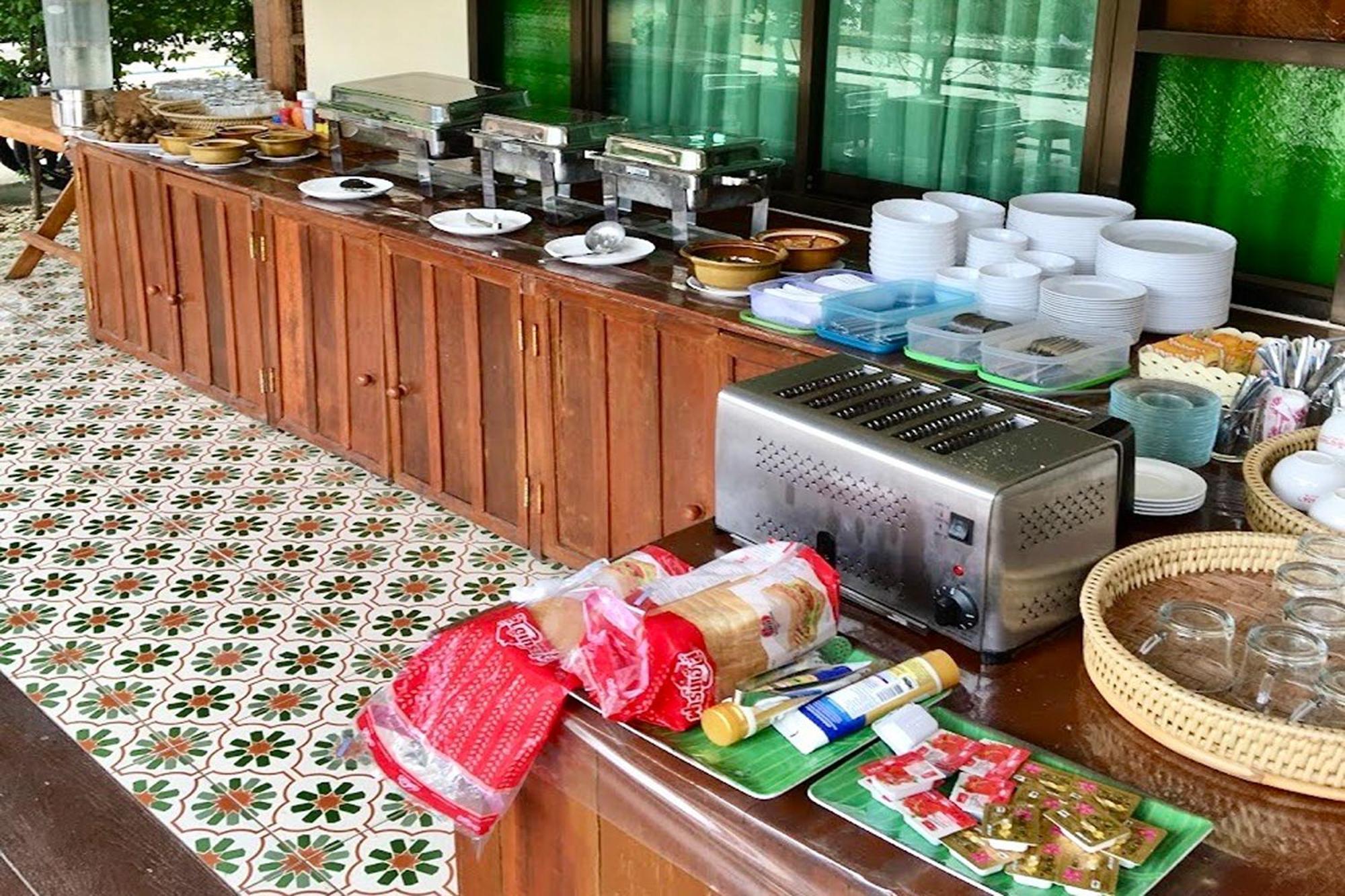 Sawadeelanna Hotel 난 외부 사진