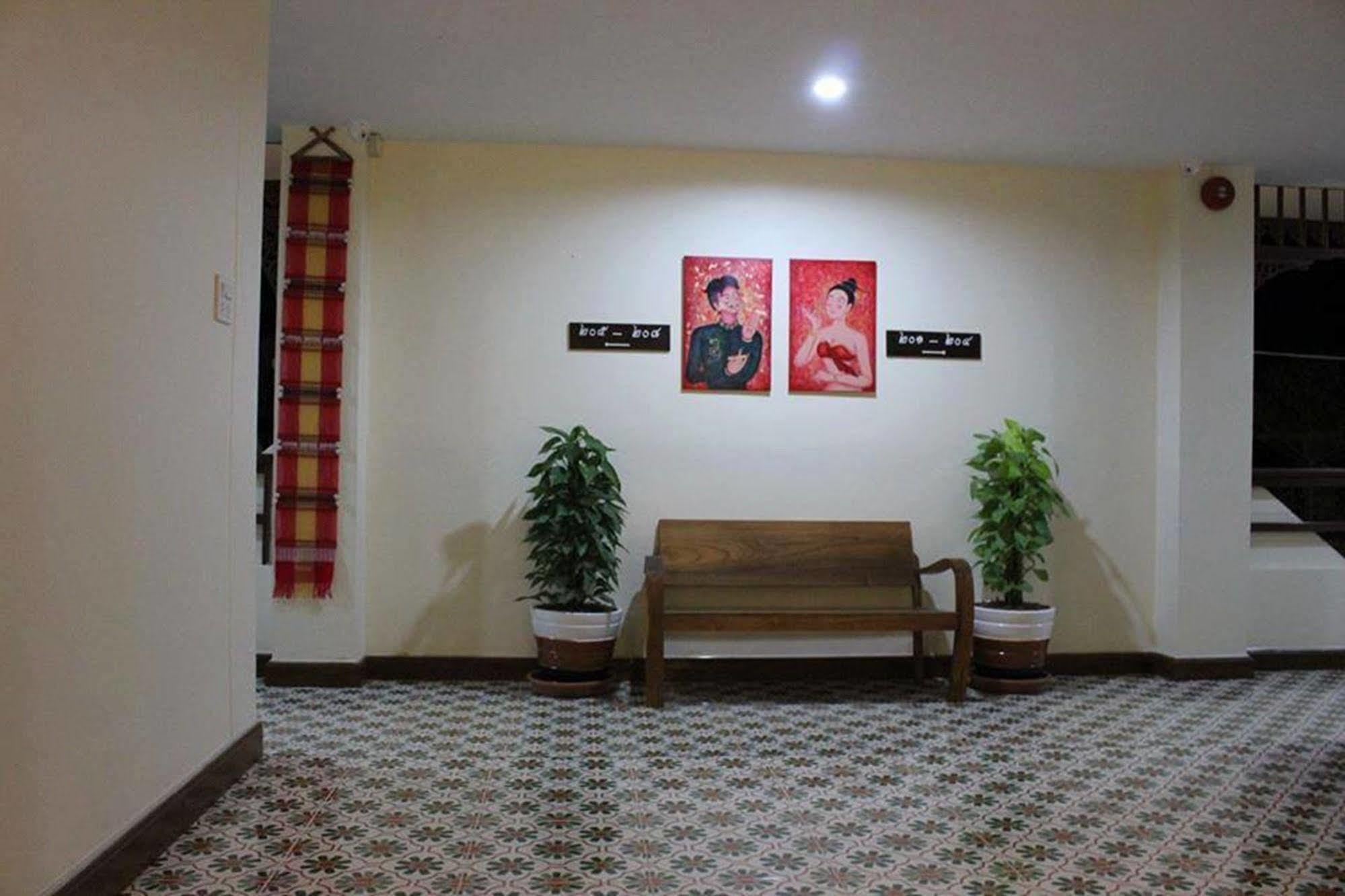 Sawadeelanna Hotel 난 외부 사진